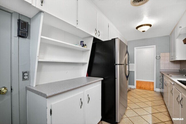 Foto del edificio - 1139 Kearney St