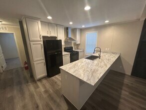 Building Photo - 139 Texas