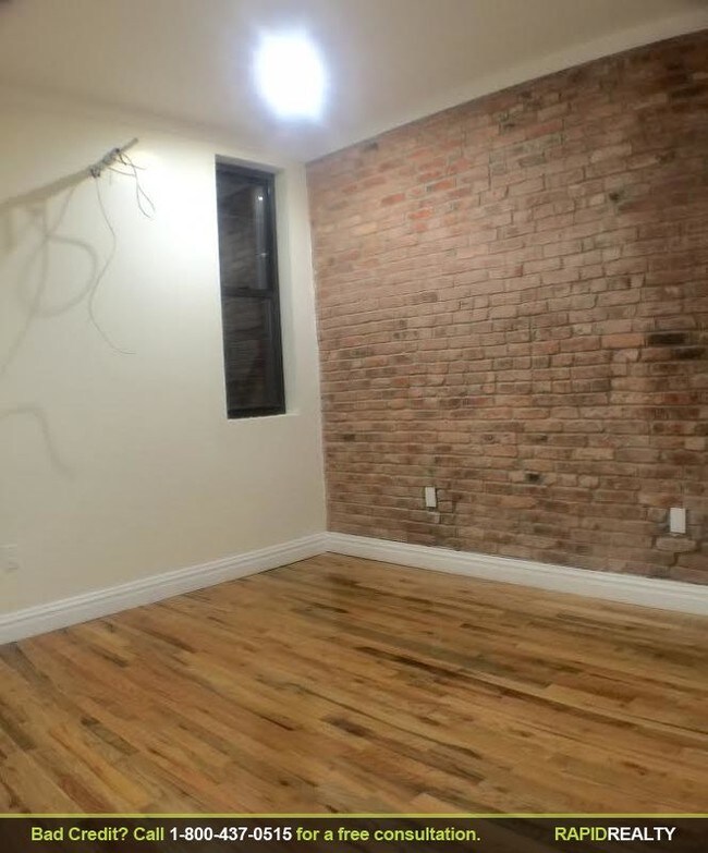 Building Photo - 519 Throop Ave