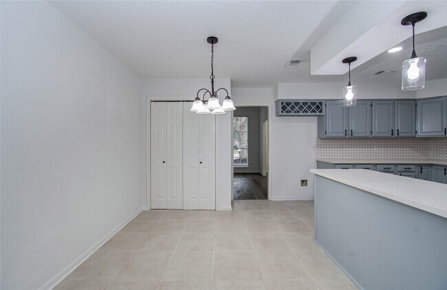 Foto del edificio - 2106 Spyglass Dr