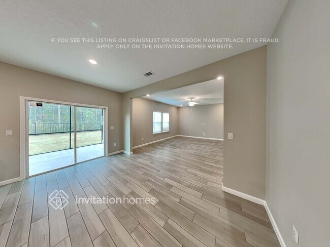 Building Photo - 2558 Laylas Wy