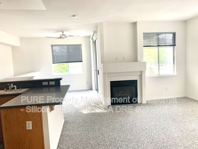 Photo - 290 Gemstone Way House