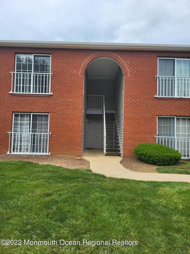 720 Zlotkin Cir, Freehold, NJ 07728 Condo for Rent in Freehold, NJ