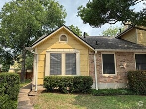 Building Photo - 11901 Swearingen Dr