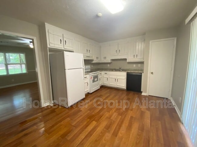 Building Photo - 3531 E Paulding Dr