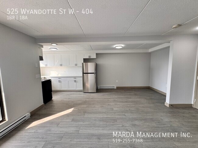 Photo du bâtiment - NEWLY RENOVATED 1 BED/1BATH - DOWNTOWN - ALL INCLUSIVE!