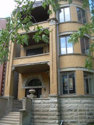 Foto principal - 928 W Leland Ave