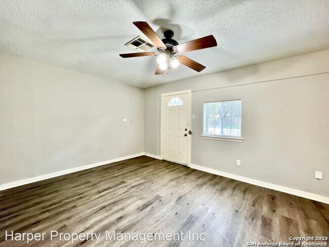 Building Photo - 1 br, 1 bath House - 2234 W Hermosa Dr Unit B
