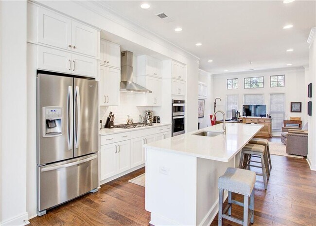 Foto del edificio - 2365 Brissett Ln