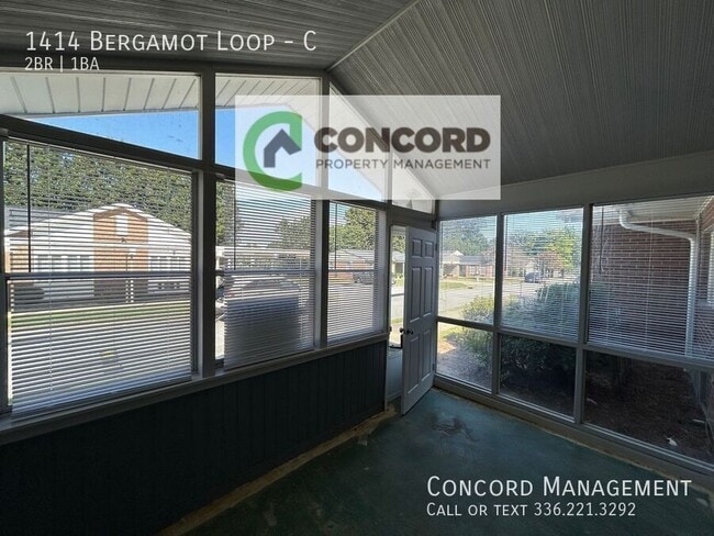 Building Photo - 1414 Bergamot Loop