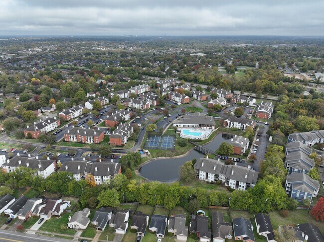 Exterior 3D - The Racquet Club Apartments