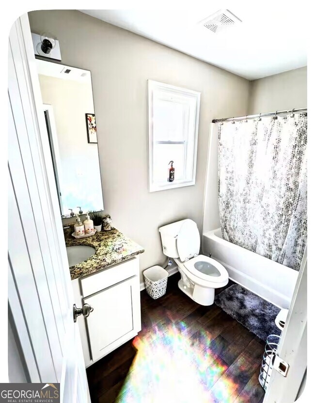 Foto del edificio - 152 Misty Grove Ln