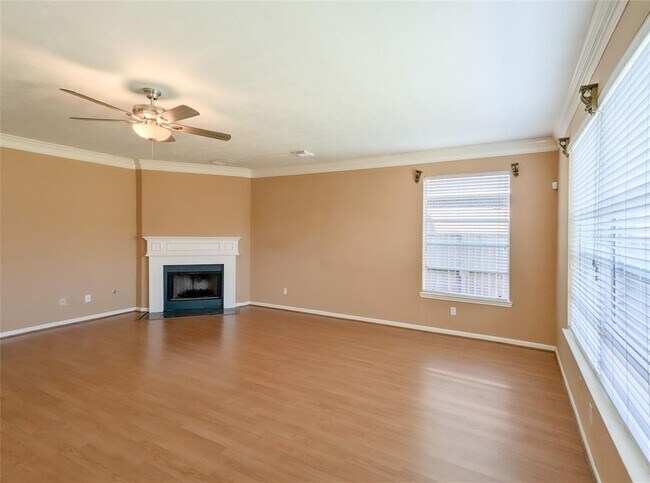 Foto del edificio - 1135 Cambrian Park Ct