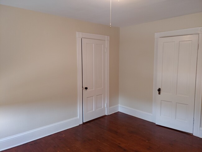 Bedroom - 29 King St