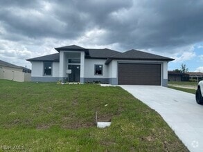 Building Photo - 2716 Diplomat Pkwy W