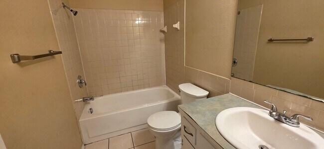 Foto del edificio - 3 Bedroom 2 Bathroom home in Kickapoo Schools! $1295!