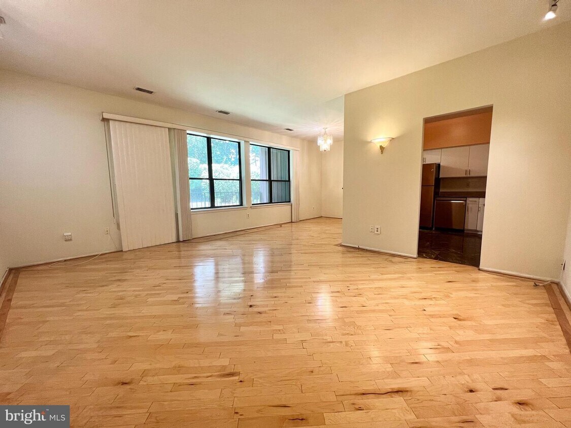 Foto principal - 301 Byberry Rd