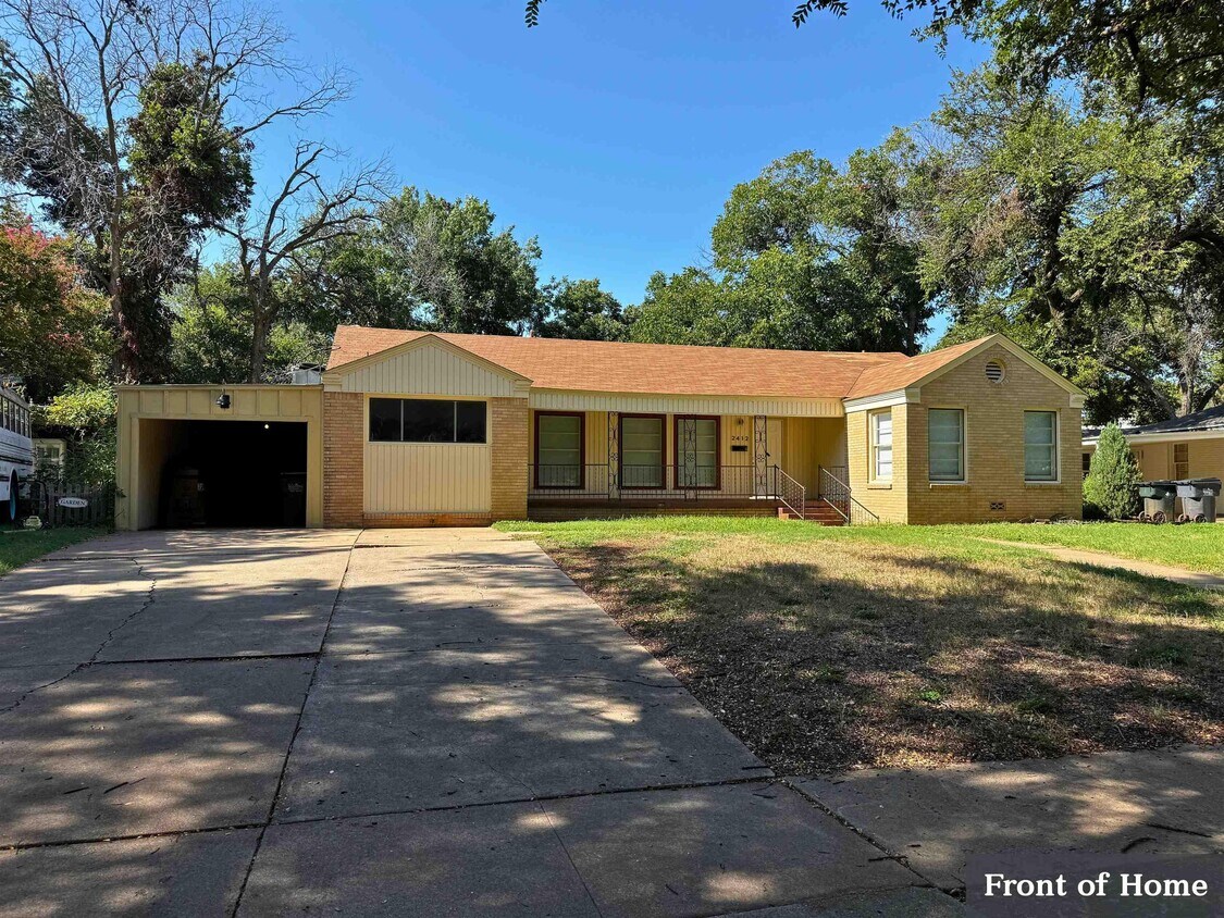 Foto principal - 2412 Dartmouth St