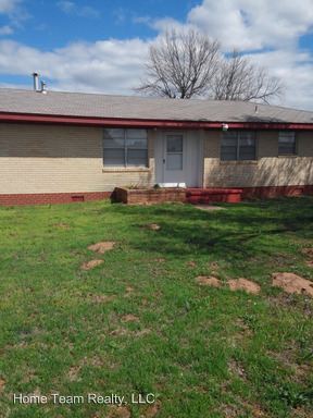 Primary Photo - 700 S Townley Dr