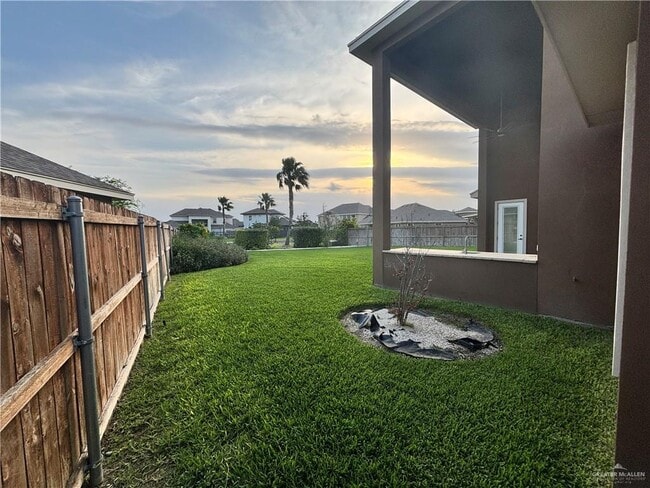 Building Photo - 33 Ensenada Ave