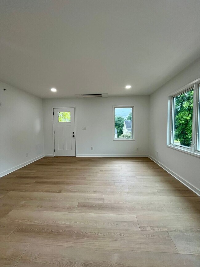 Foto del edificio - 1411 Chesapeake St