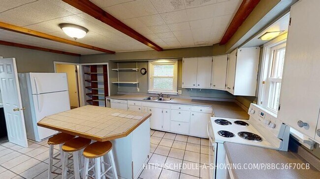 Foto del edificio - 516 W Bluff St