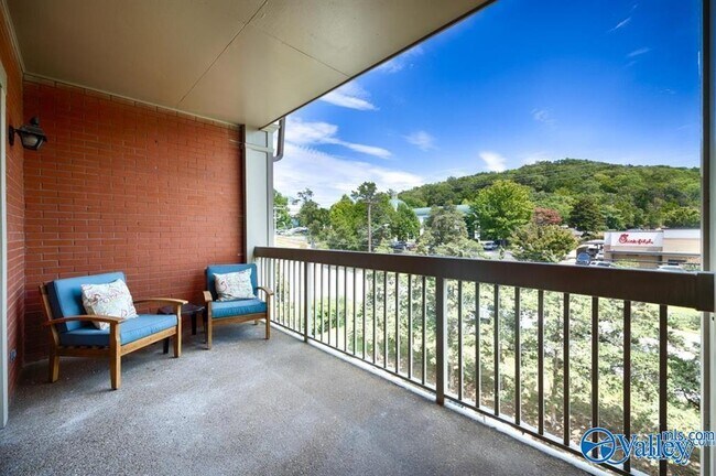 Foto del edificio - 4770 Whitesburg Dr