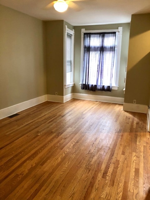 Living Room - 1210 W George St