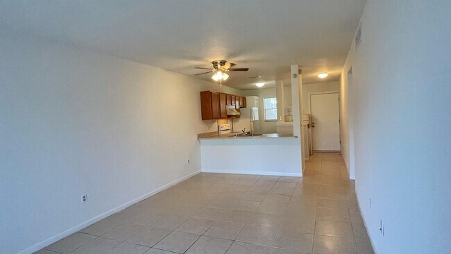 Foto del edificio - 700 W Pope Rd