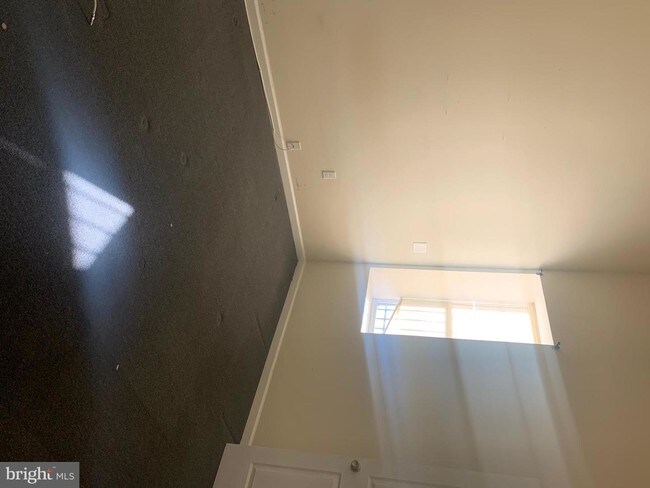 Foto del edificio - 24 N Fulton Ave