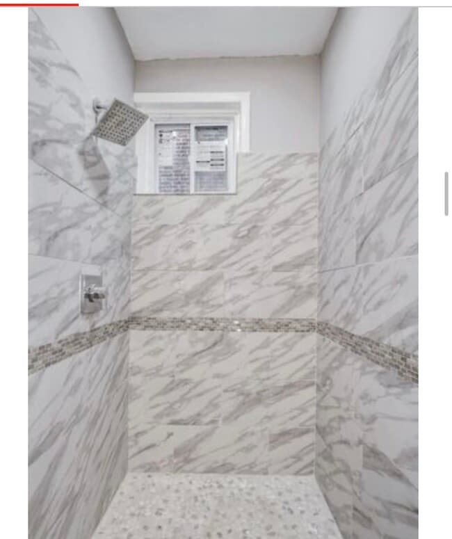 Foto del edificio - 5028 N 10th St