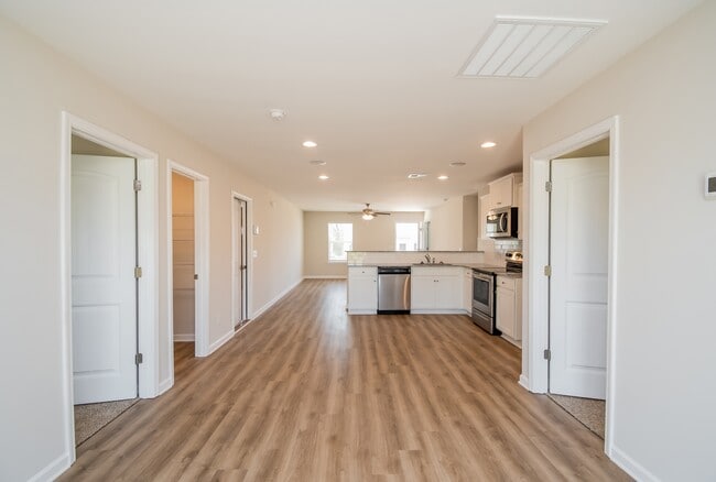 Building Photo - 264 Wahoo Cir