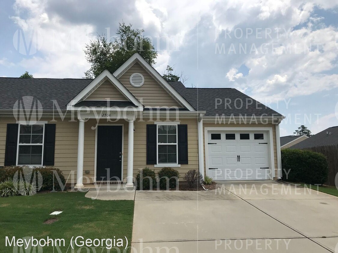 Primary Photo - 2 br, 2 bath House - 2704 York Court