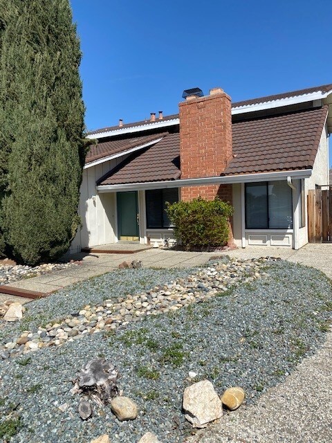Primary Photo - 4483 Oakbrook Ct