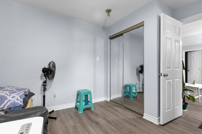 Photo du bâtiment - 1 Bedroom Apartment in Hull - Prime location