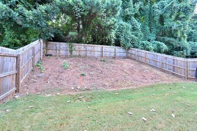 Foto del edificio - 3709 Hutchinson Trace Dr