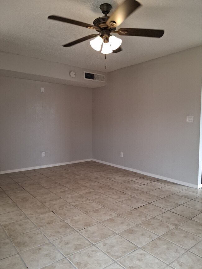 Foto del edificio - 11600 Marsh McCall Way