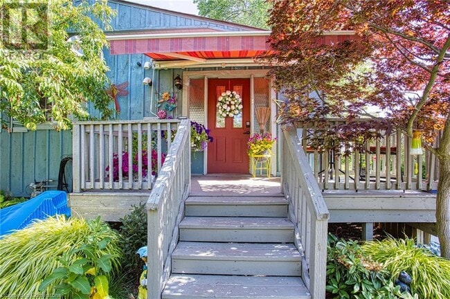 Photo du bâtiment - 2 14th St