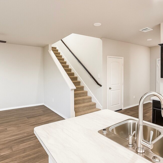 Foto del edificio - 15422 Massey Frst Dr