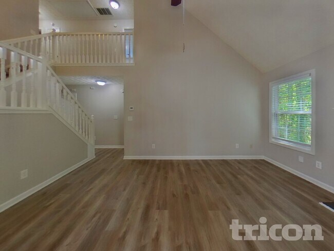 Building Photo - 7485 Ferrara Dr