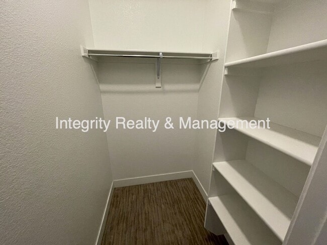 Building Photo - 2815 W 25th Ave