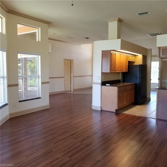 Building Photo - 11386 Waterford Village Dr