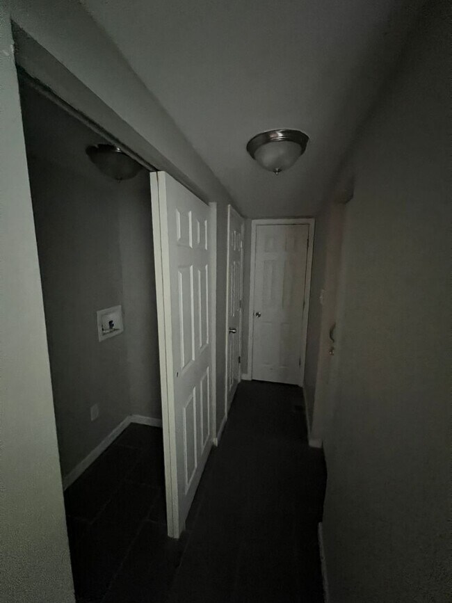 Foto del edificio - 3218 H St