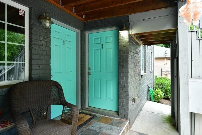 Foto del edificio - 210 Sampson St NE