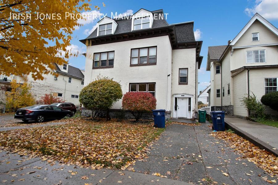 Foto principal - 608 Niagara St