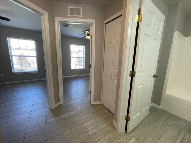 Foto del edificio - 7969 Sugar Pine Blvd