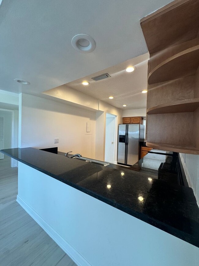 Foto del edificio - Live the ultimate beachside lifestyle!
