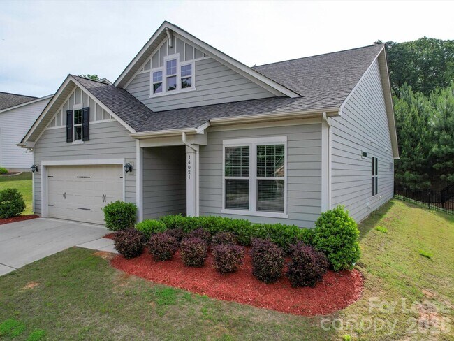 Foto del edificio - 14021 Goldenrod Trace Rd