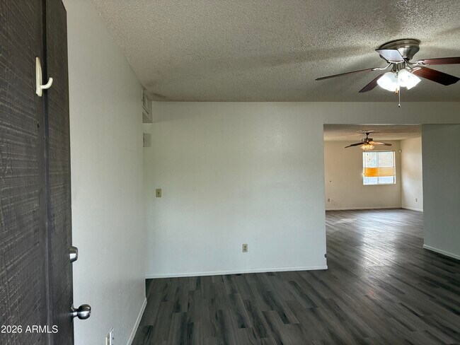 Building Photo - 7215 W Vogel Ave