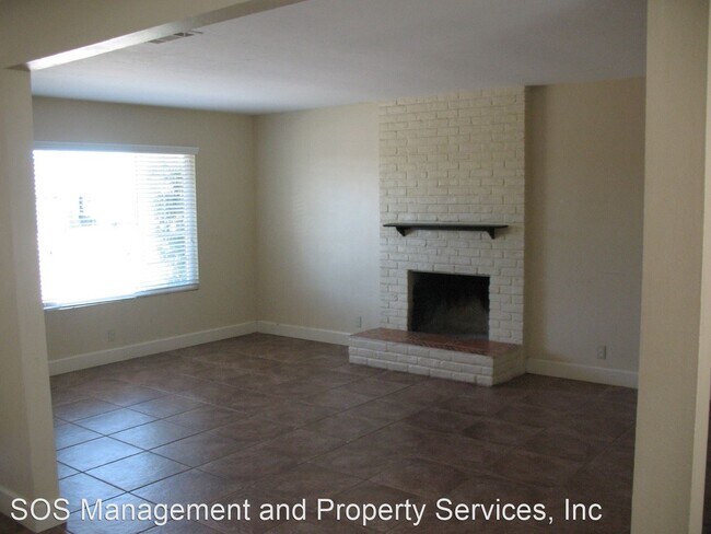 Building Photo - 4 br, 2 bath House - 740 N. Citrus Ave - 1